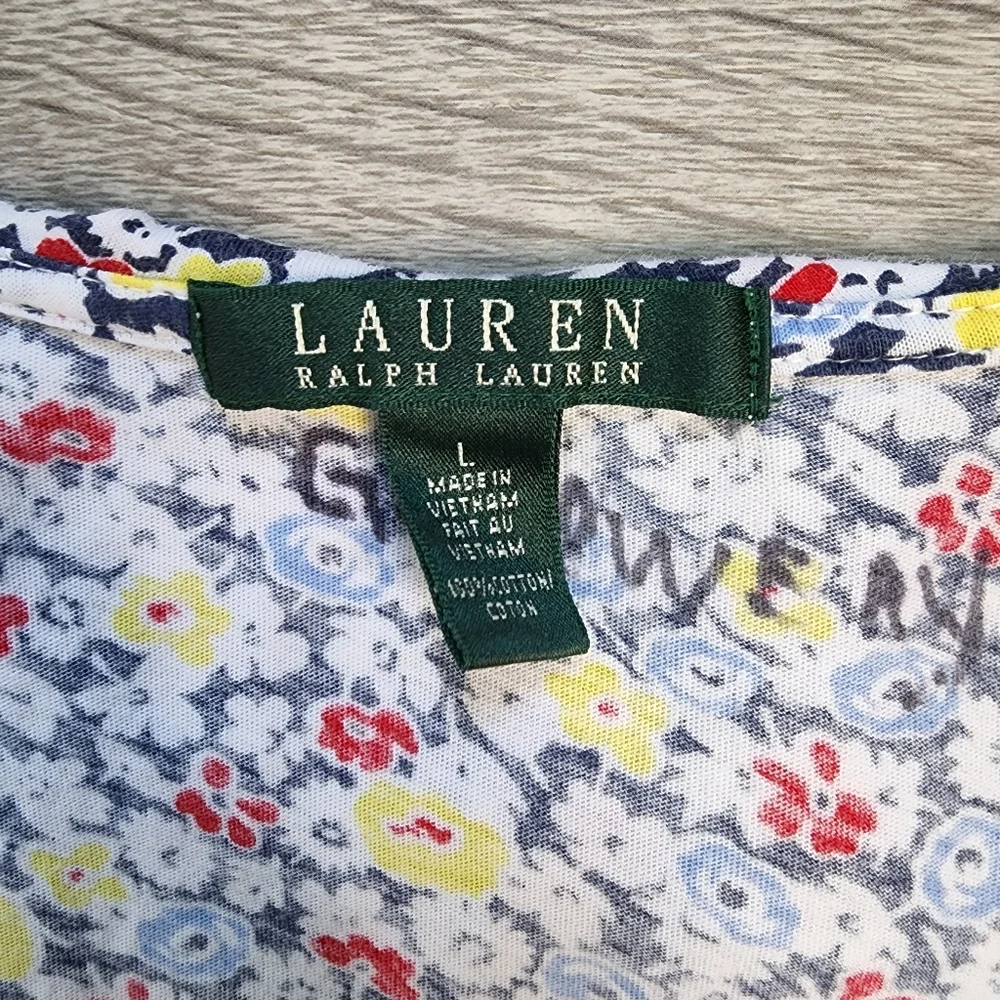 LAUREN By RALPH LAUREN Floral Sleeveless V Neck Ruffle Neck Top - Picture 3 of 11